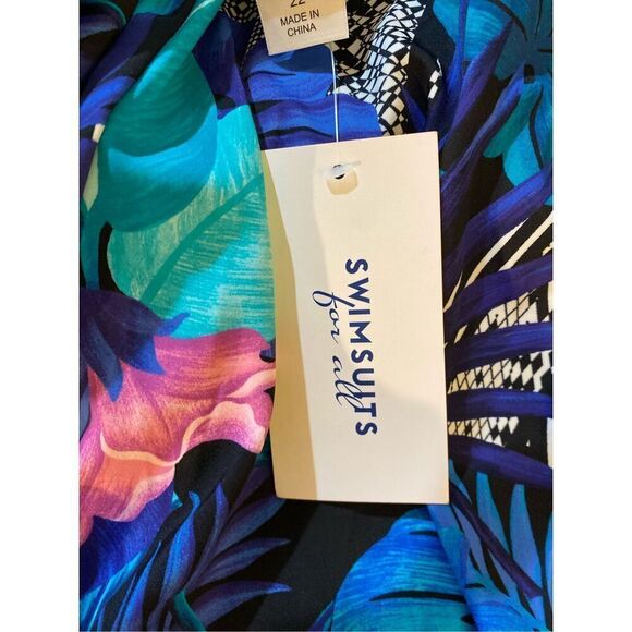 Swimsuits for all NWT women’s plus size, banded, swim dress, size 22 - Picture 6 of 6